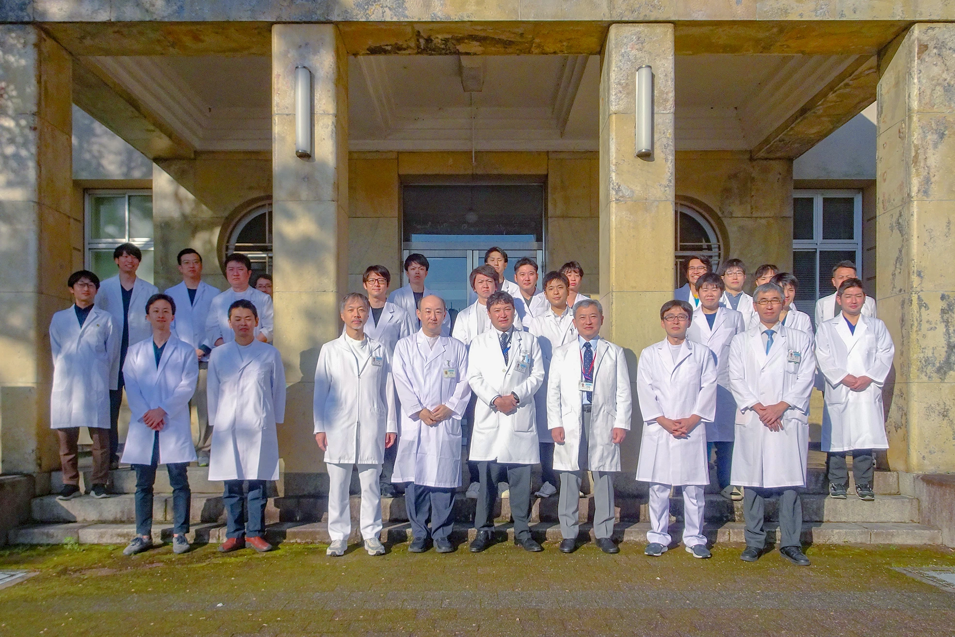 熊本大学病院 整形外科　集合写真